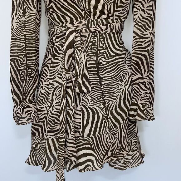 REFORMATION ZEBRA PRINT WRAP DRESS NWOT SZ SM 4-6 - Picture 4 of 8